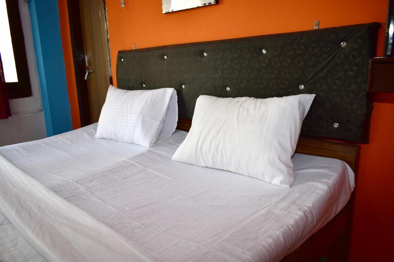 Sandhya Guest House Varanasi Near Ganga River Bagian luar foto